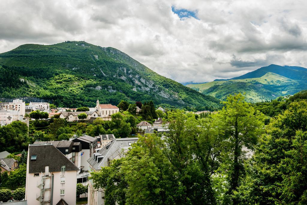 Hôtel Christ Roi Lourdes Buitenkant foto